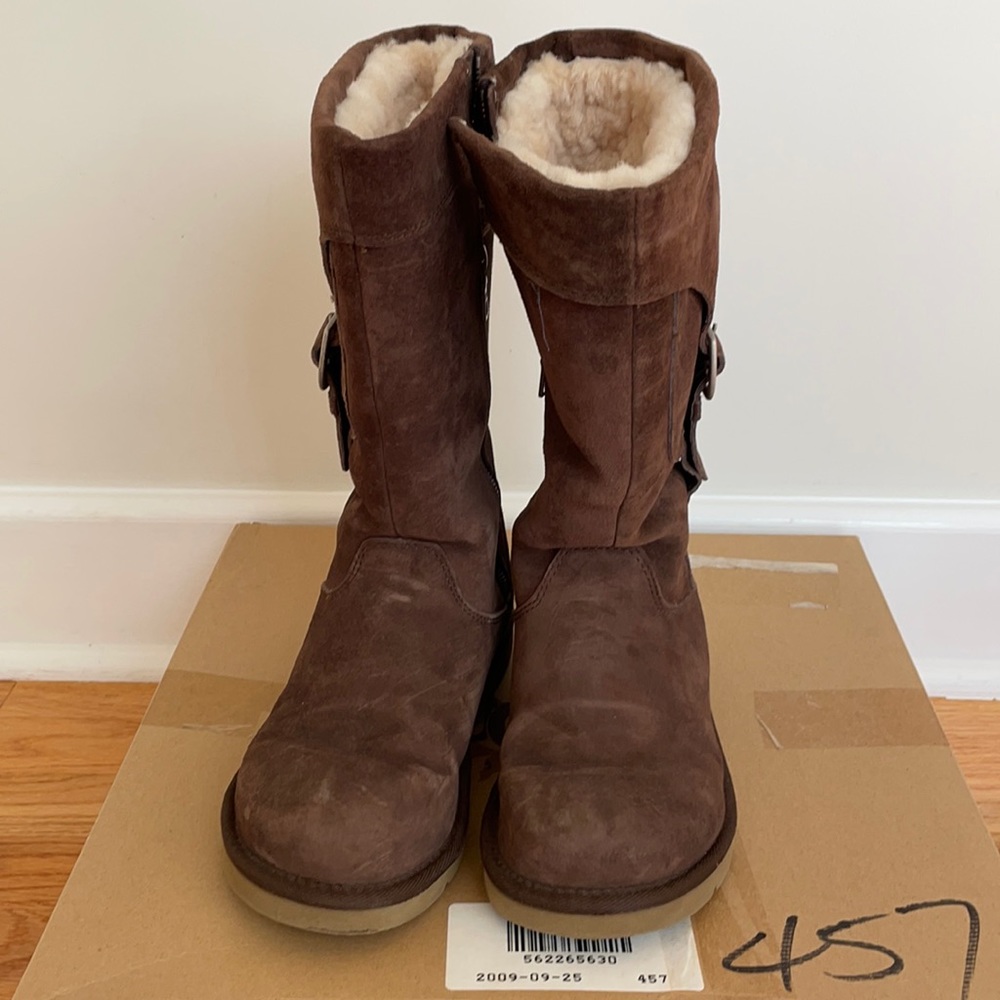 Ugg Size 7 Cargo Boot - image 1
